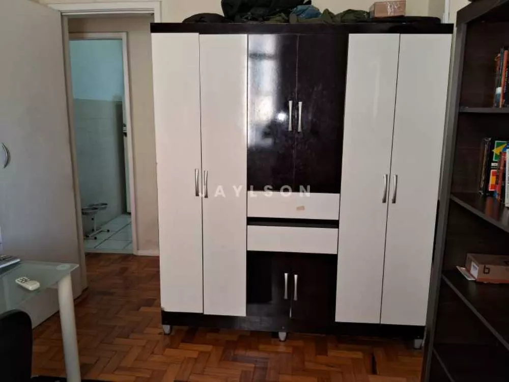 Apartamento à venda com 2 quartos, 75m² - Foto 8