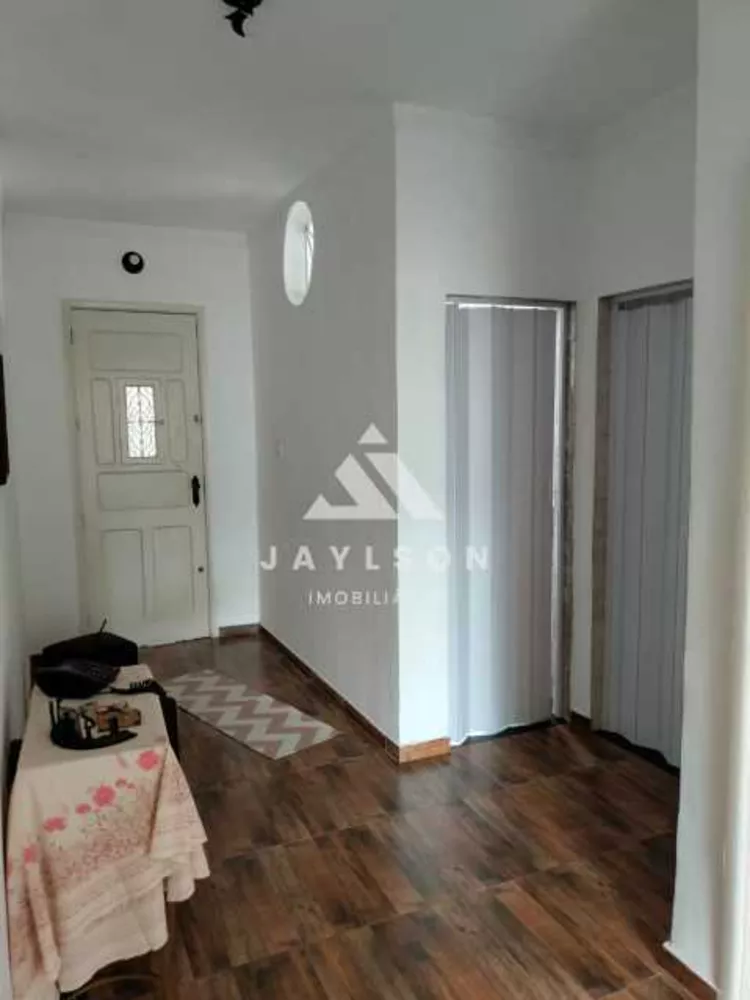 Apartamento à venda com 2 quartos, 80m² - Foto 3