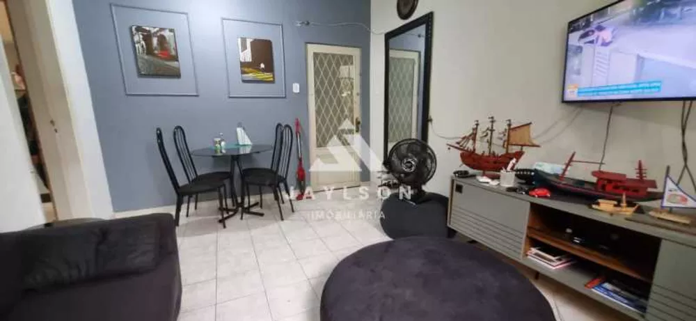 Apartamento à venda com 2 quartos, 52m² - Foto 2