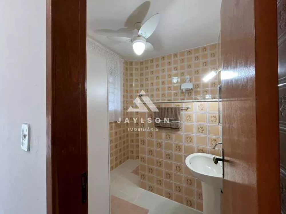Casa, 4 quartos, 156 m² - Foto 1