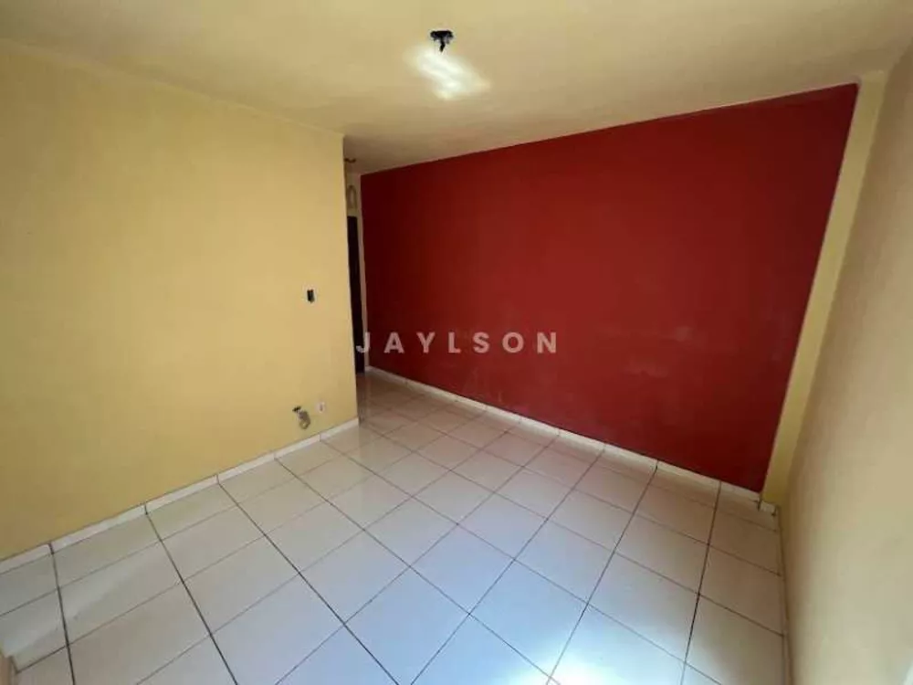 Apartamento à venda com 2 quartos, 45m² - Foto 3