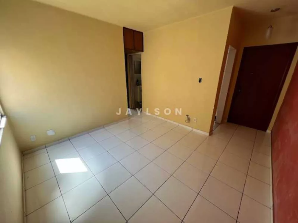 Apartamento à venda com 2 quartos, 45m² - Foto 1