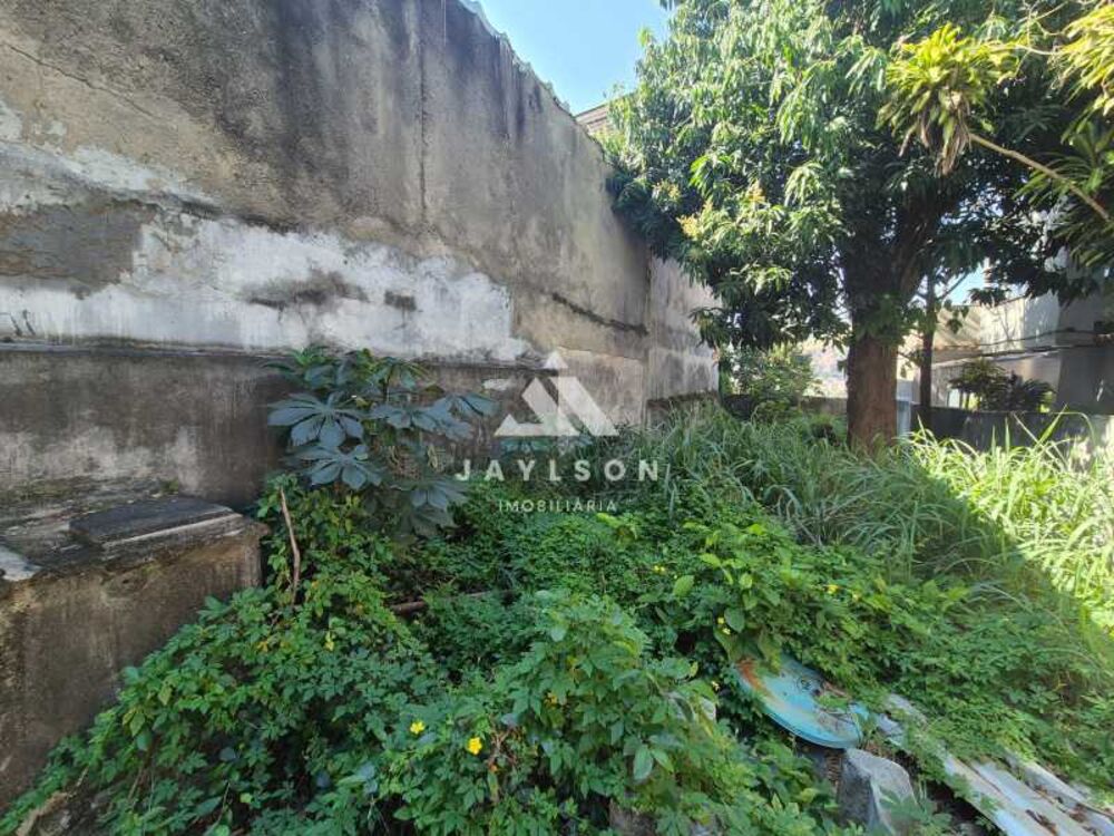 Casa à venda com 2 quartos, 65m² - Foto 4
