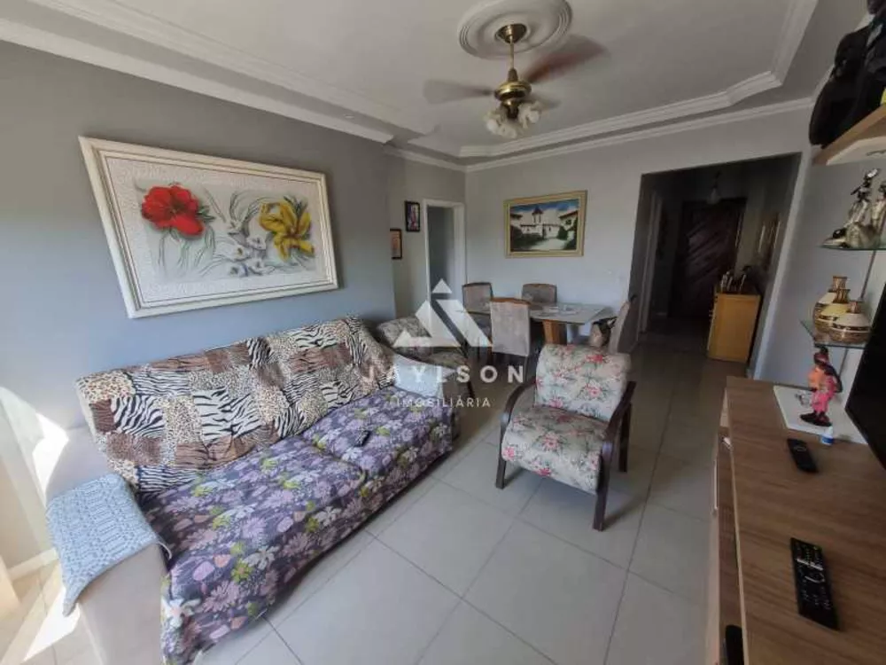 Apartamento à venda com 2 quartos, 90m² - Foto 2