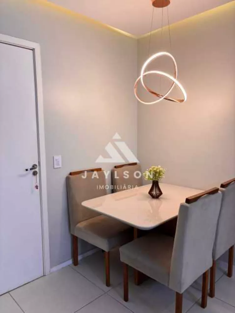 Apartamento à venda com 2 quartos, 60m² - Foto 4