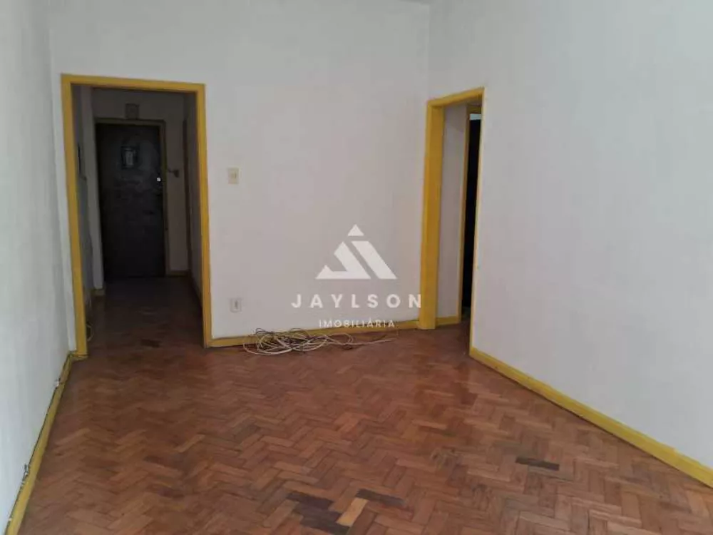 Apartamento à venda com 2 quartos, 59m² - Foto 1