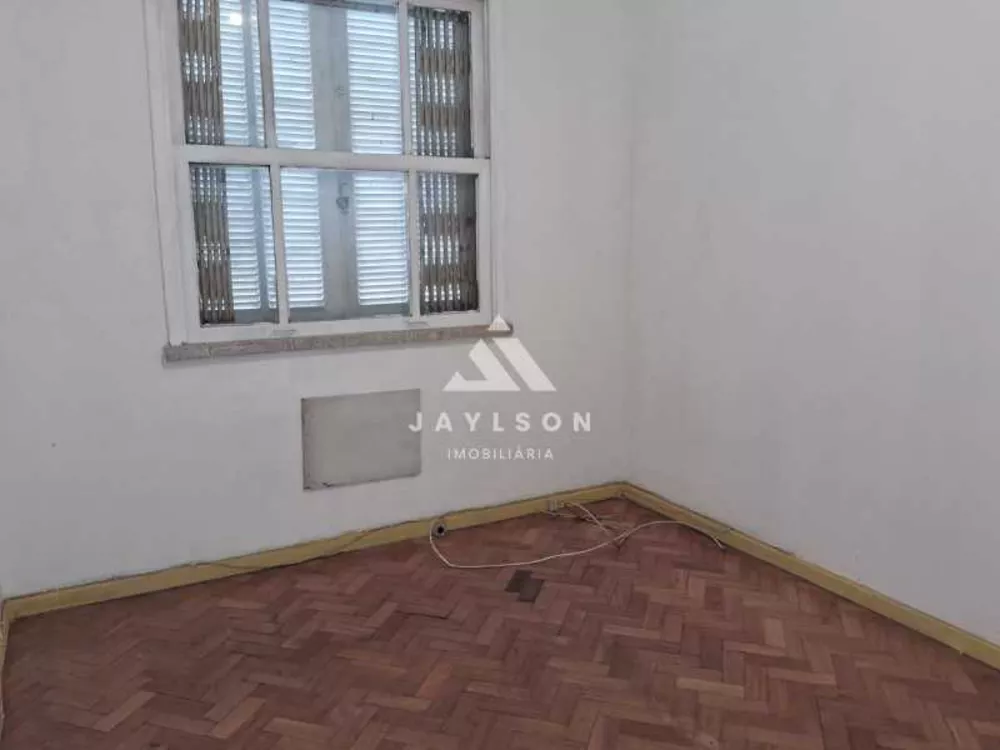 Apartamento à venda com 2 quartos, 59m² - Foto 3