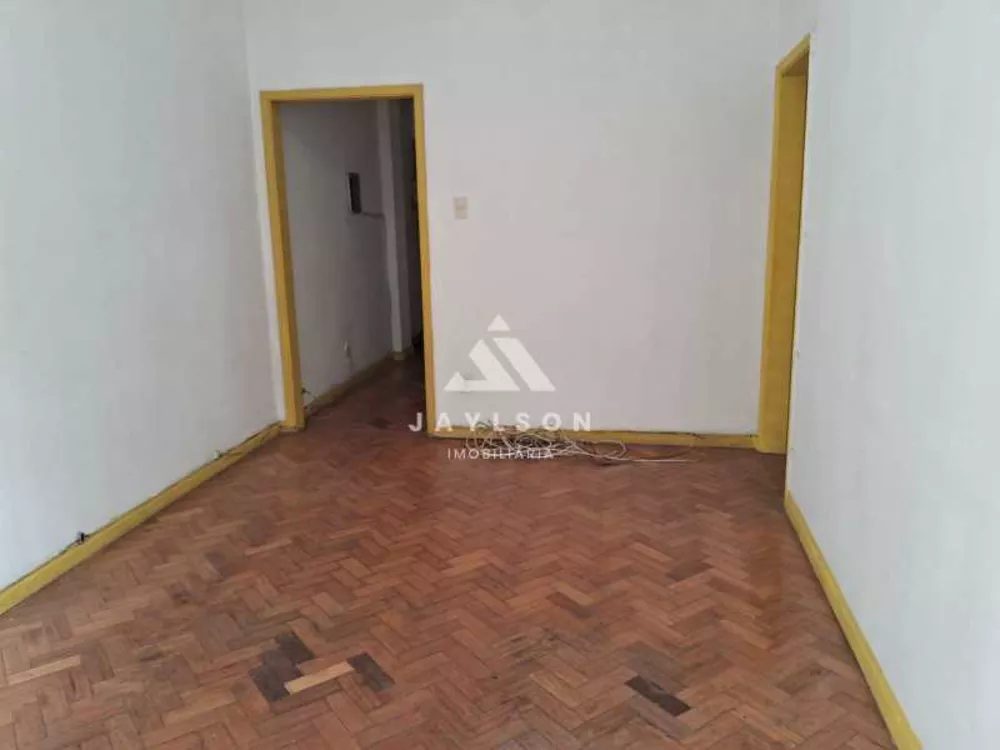 Apartamento à venda com 2 quartos, 59m² - Foto 2