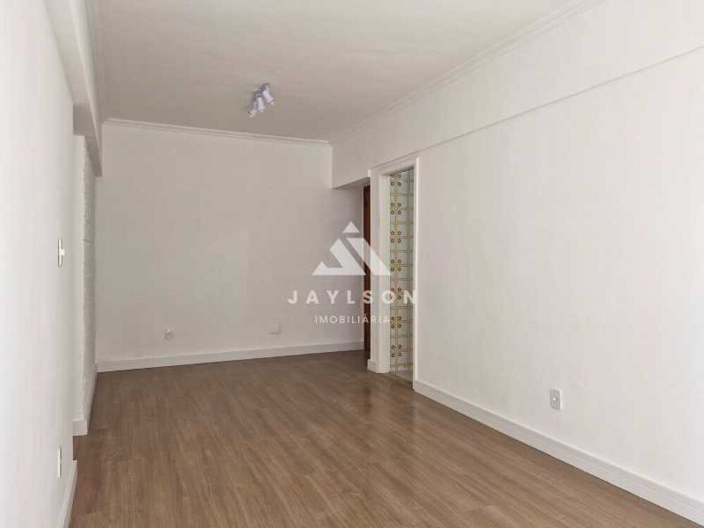 Apartamento à venda com 2 quartos, 65m² - Foto 5