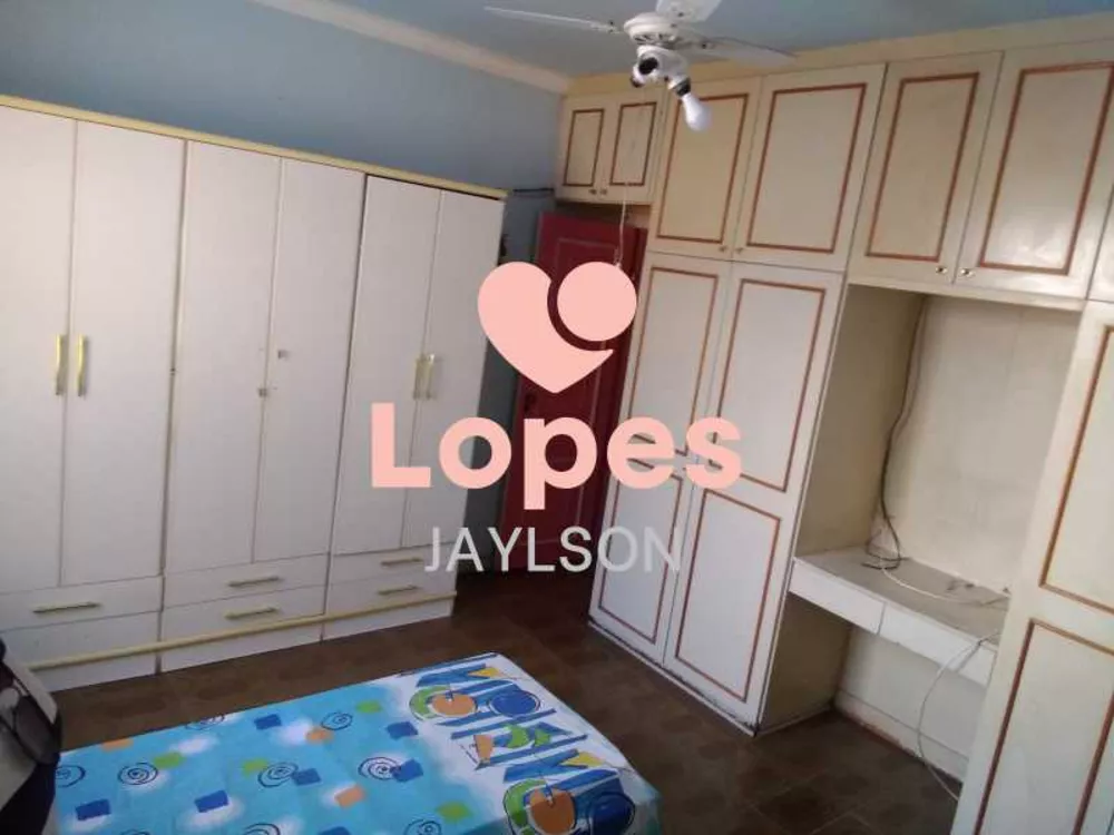 Casa, 4 quartos, 321 m² - Foto 1