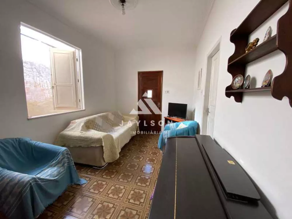 Casa à venda com 2 quartos, 98m² - Foto 4