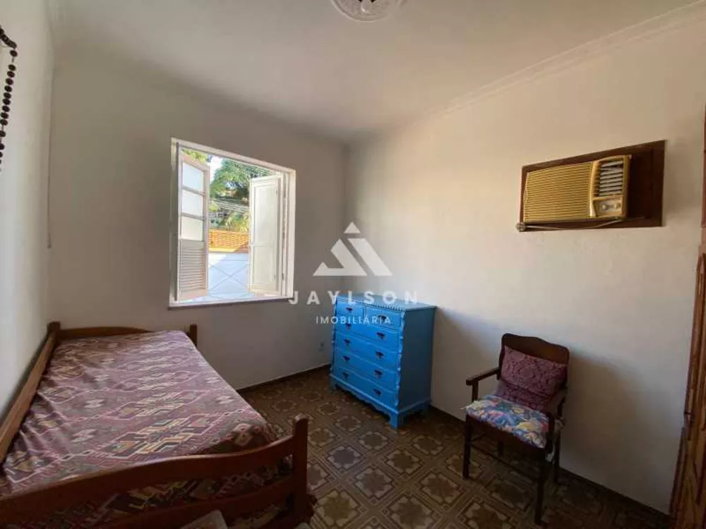 Casa à venda com 2 quartos, 98m² - Foto 8