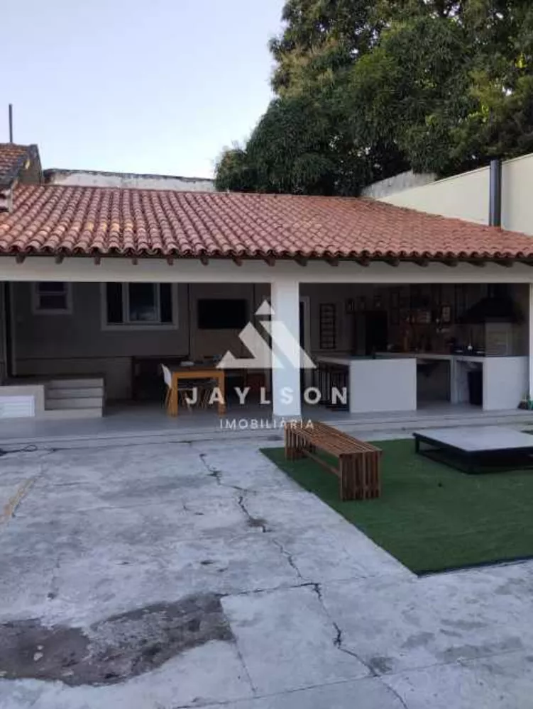 Casa, 6 quartos, 203 m² - Foto 10