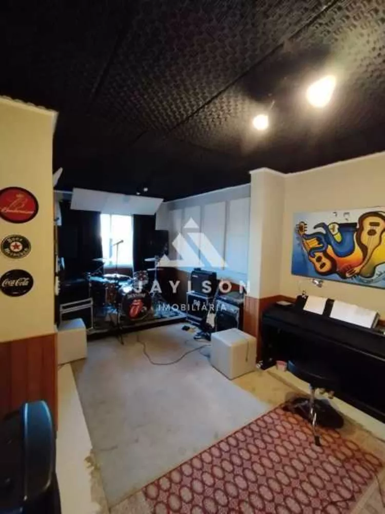 Casa, 6 quartos, 203 m² - Foto 3