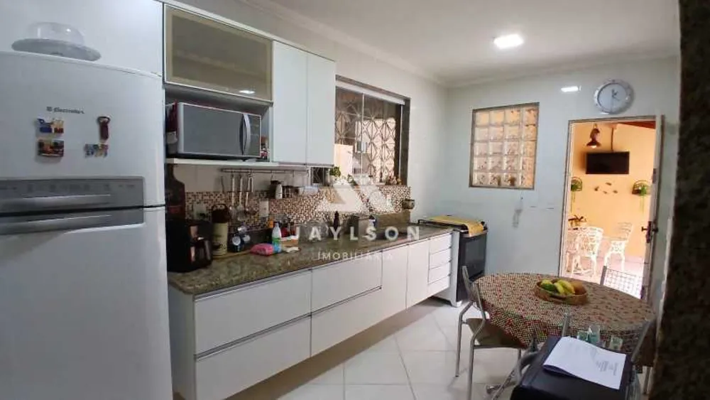 Casa, 4 quartos, 238 m² - Foto 15