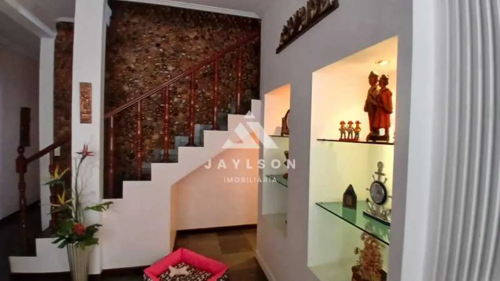 Casa, 4 quartos, 238 m² - Foto 3