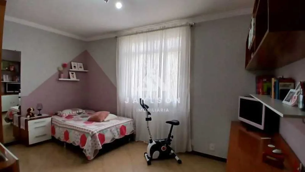 Casa, 4 quartos, 238 m² - Foto 13