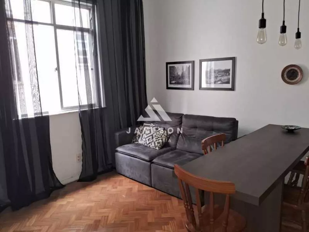 Apartamento à venda com 1 quarto, 42m² - Foto 1