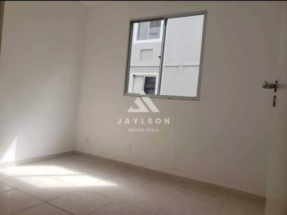 Apartamento à venda com 2 quartos, 43m² - Foto 3