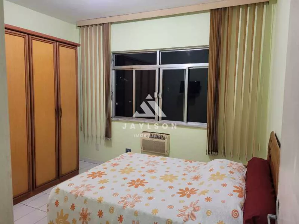 Apartamento à venda com 2 quartos, 75m² - Foto 2