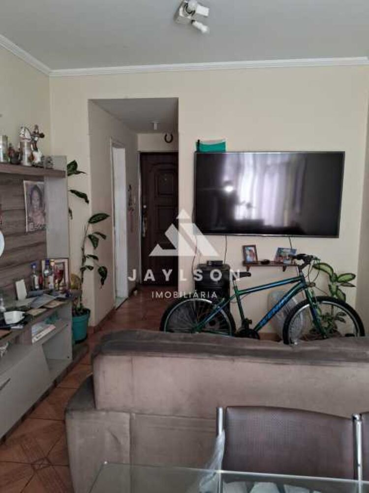 Apartamento à venda com 2 quartos, 64m² - Foto 3