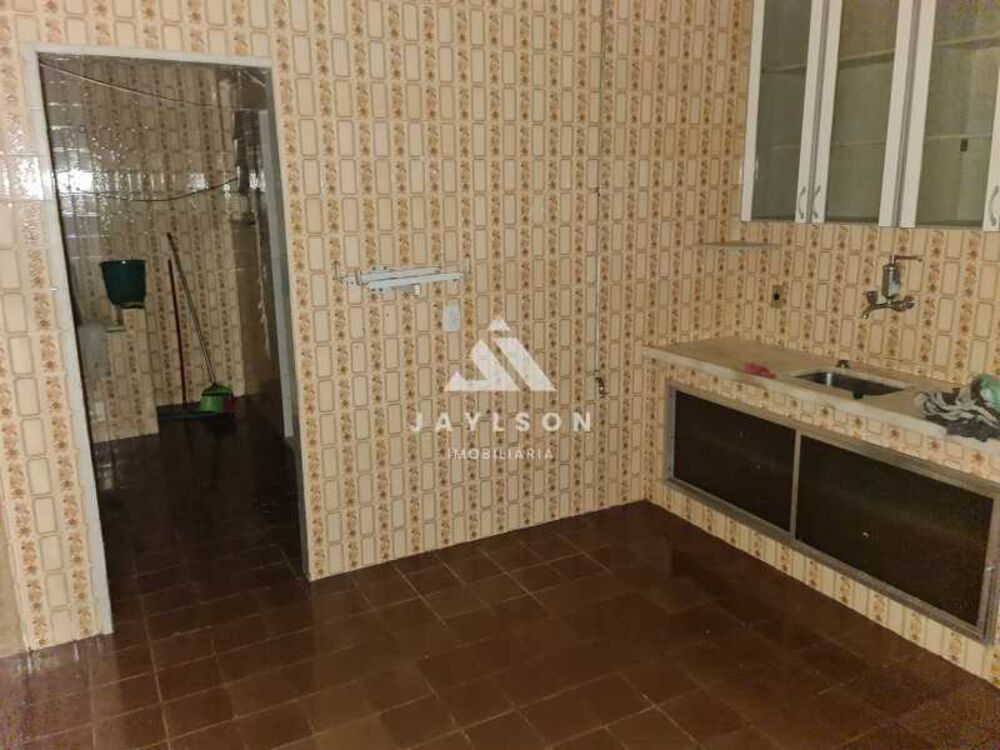 Apartamento à venda com 2 quartos, 59m² - Foto 2