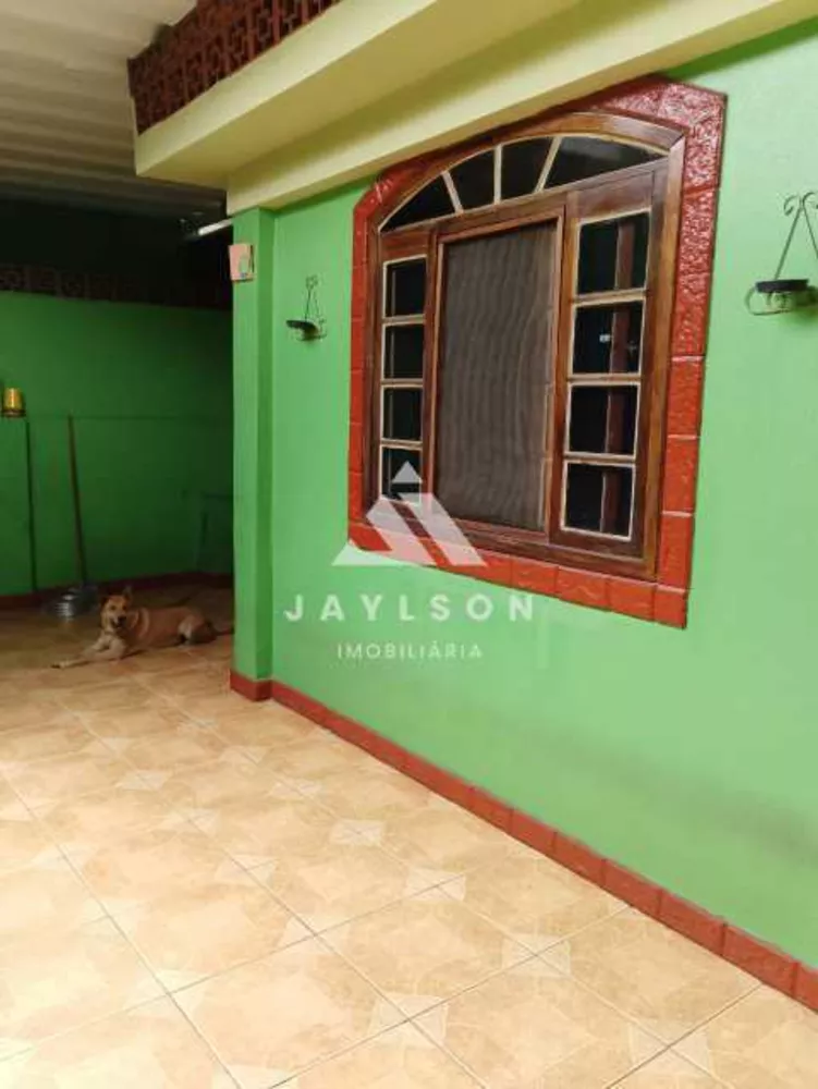 Casa, 4 quartos, 242 m² - Foto 2