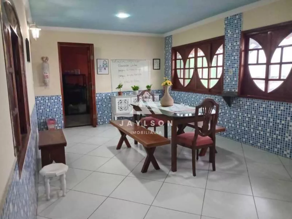 Casa, 4 quartos, 242 m² - Foto 6