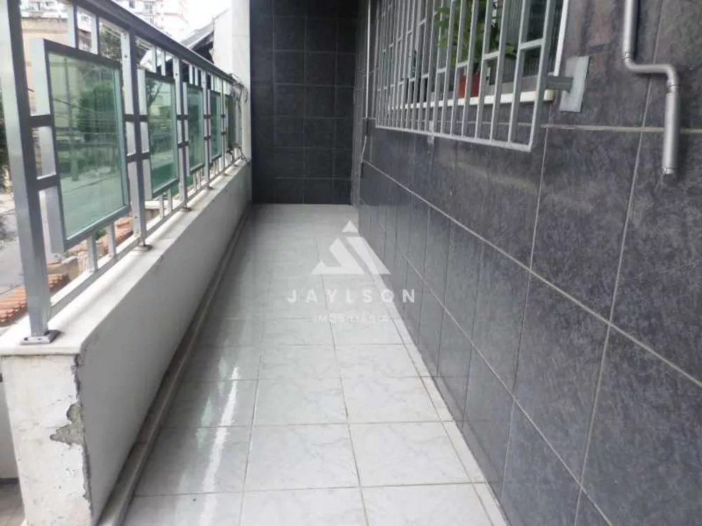 Casa, 4 quartos, 195 m² - Foto 1