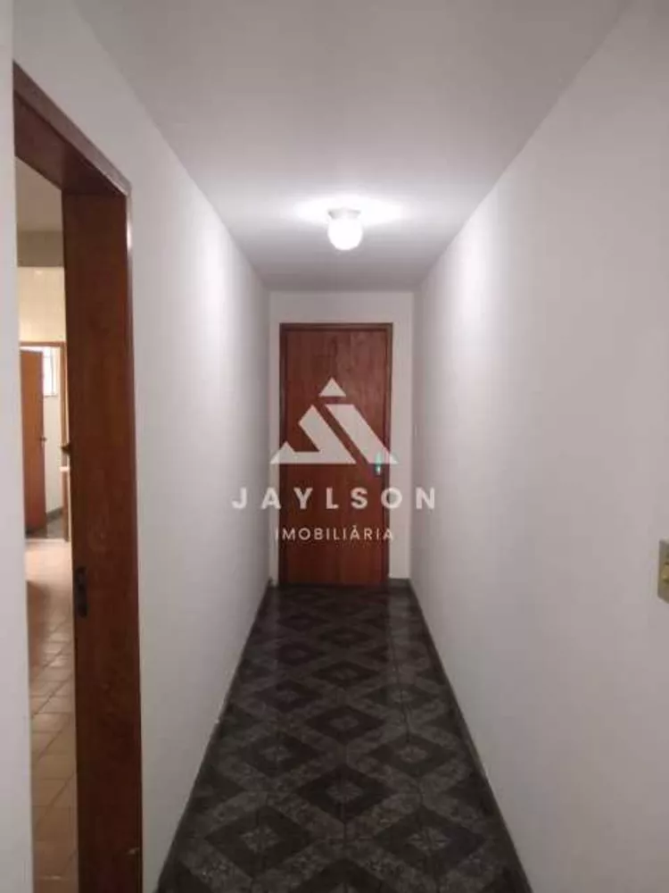 Apartamento à venda com 3 quartos, 95m² - Foto 4