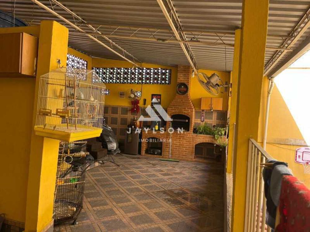 Casa, 3 quartos, 230 m² - Foto 2