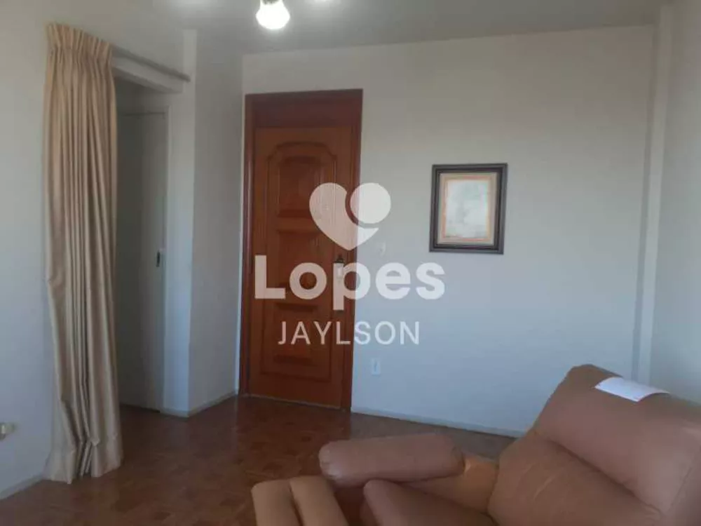 Apartamento à venda com 2 quartos, 65m² - Foto 2