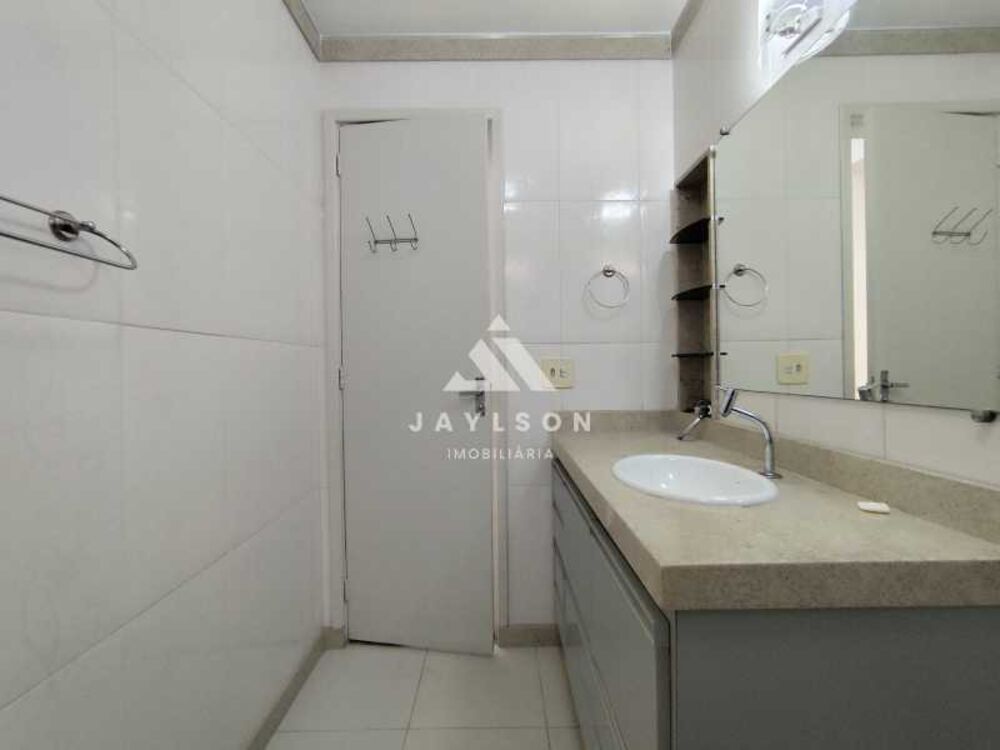 Apartamento à venda com 2 quartos, 65m² - Foto 19