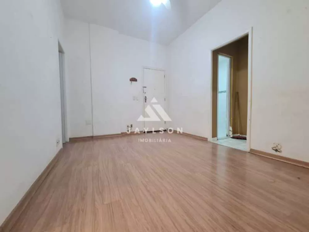 Apartamento à venda com 2 quartos, 55m² - Foto 2