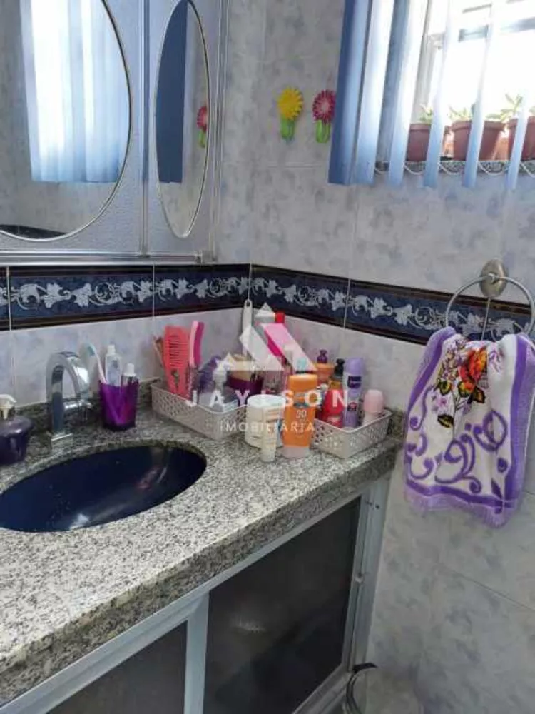 Apartamento à venda com 2 quartos, 65m² - Foto 3