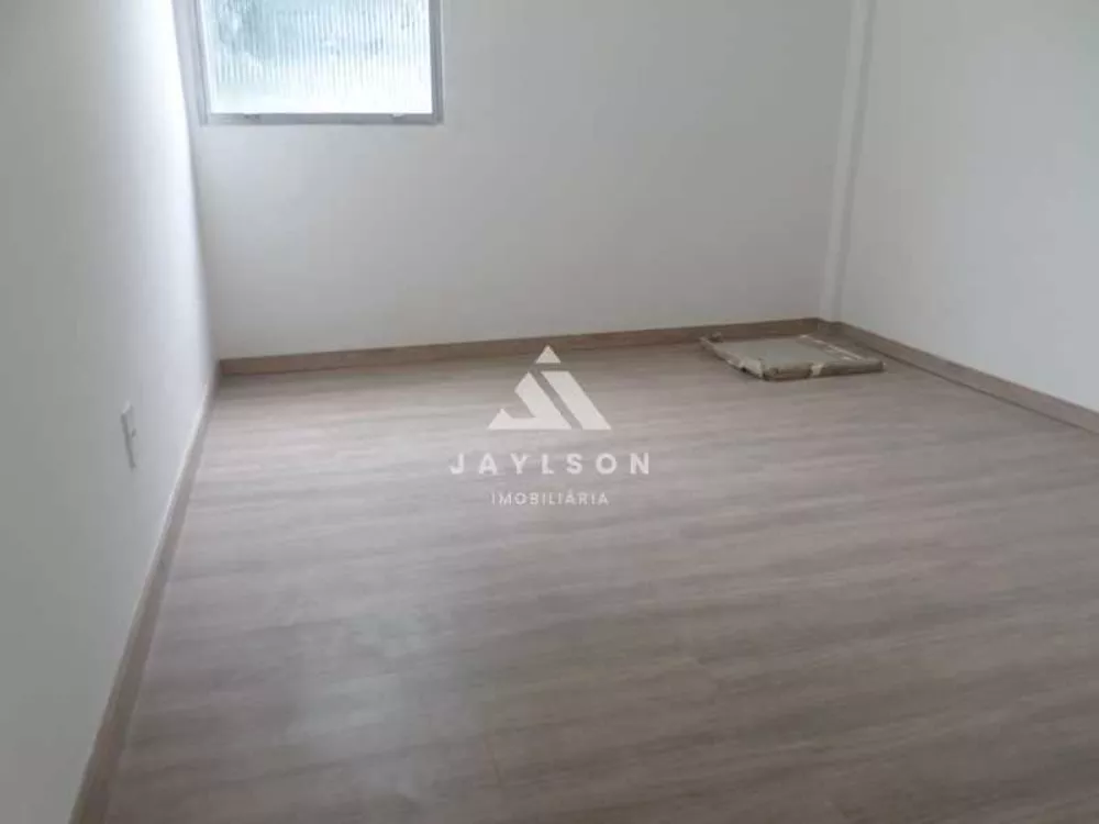 Apartamento à venda com 3 quartos, 65m² - Foto 4