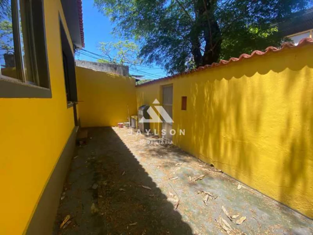 Casa à venda com 3 quartos, 130m² - Foto 4