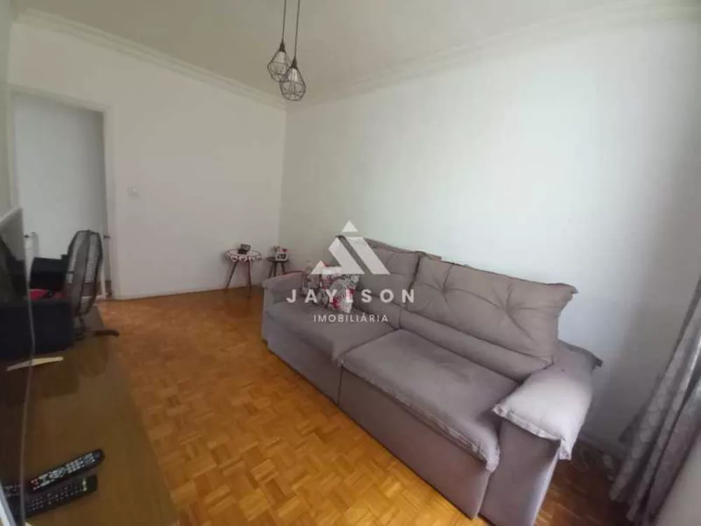 Apartamento à venda com 2 quartos, 72m² - Foto 1