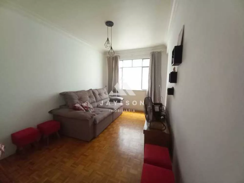 Apartamento à venda com 2 quartos, 72m² - Foto 4