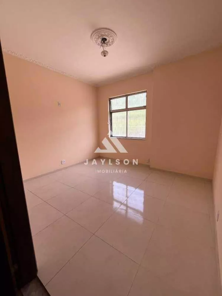 Apartamento à venda com 4 quartos, 130m² - Foto 2