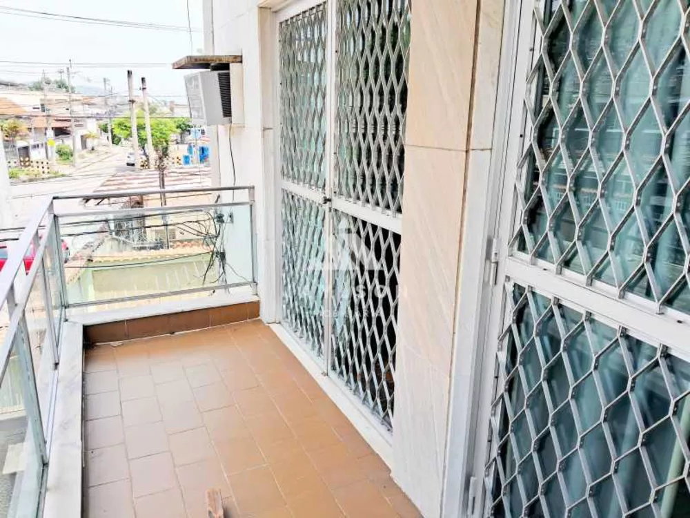 Casa, 4 quartos, 241 m² - Foto 3