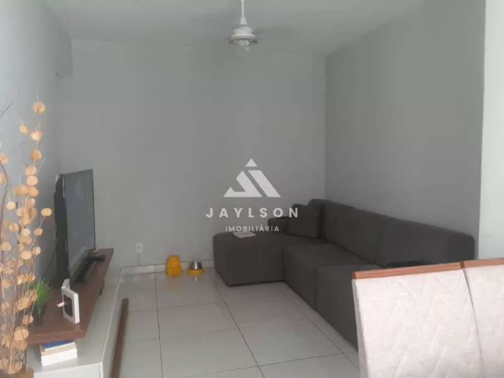 Apartamento à venda com 2 quartos, 66m² - Foto 1