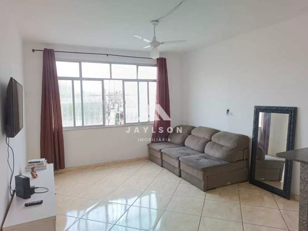 Apartamento à venda com 3 quartos, 150m² - Foto 1