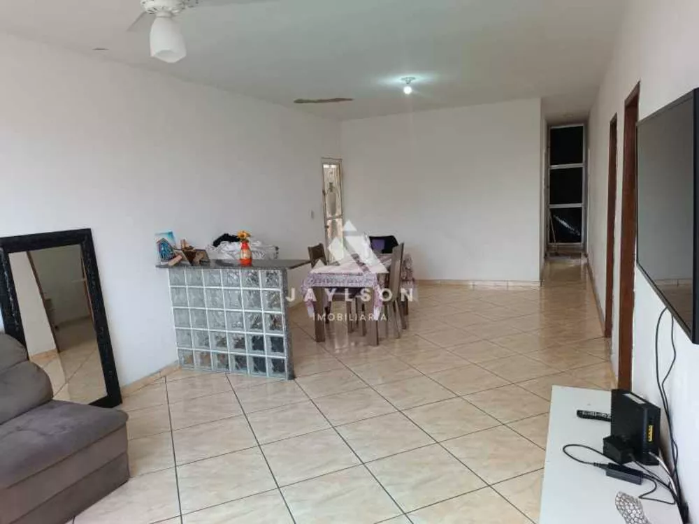 Apartamento à venda com 3 quartos, 150m² - Foto 3