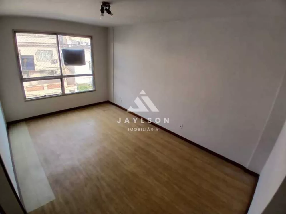 Apartamento à venda com 2 quartos, 66m² - Foto 1