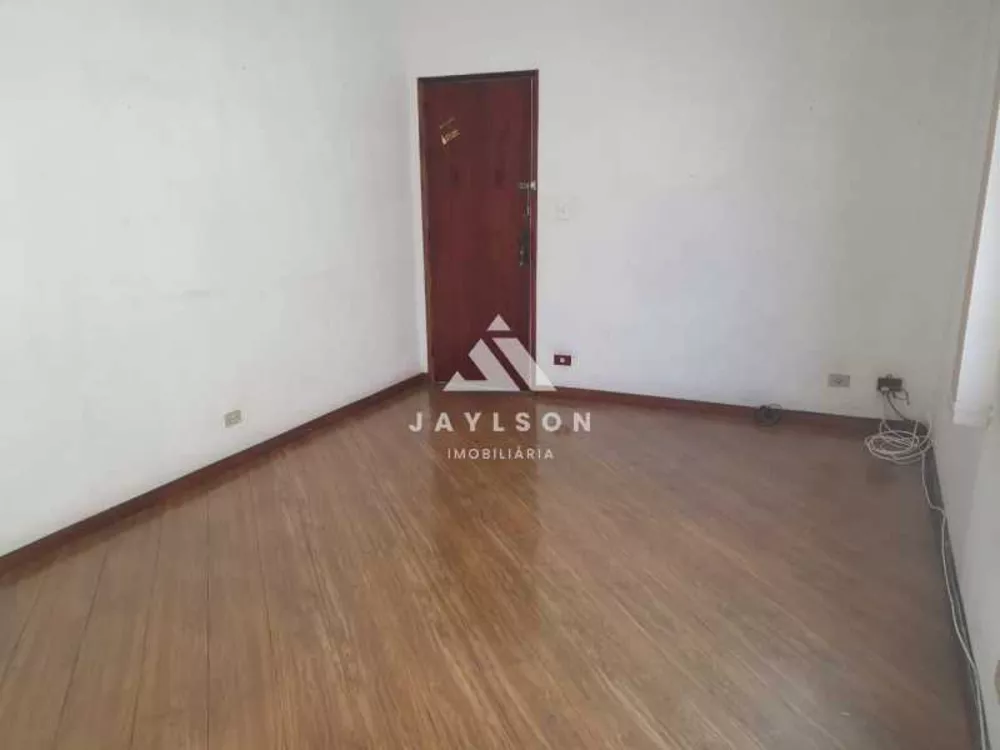 Apartamento à venda com 2 quartos, 82m² - Foto 4