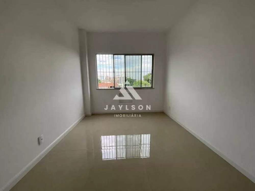 Apartamento à venda com 2 quartos, 71m² - Foto 4