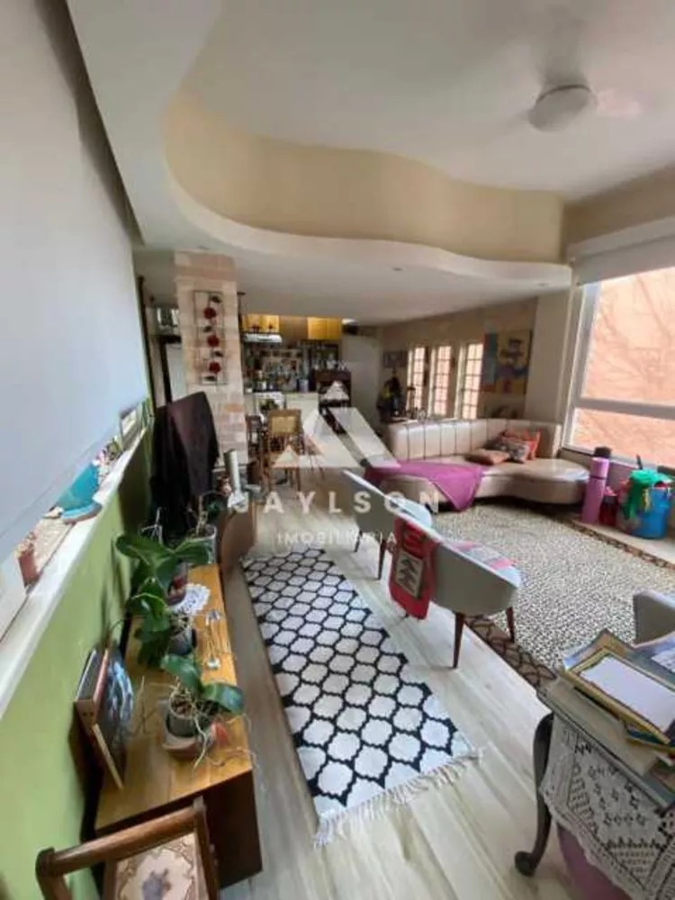 Apartamento à venda com 2 quartos, 68m² - Foto 3
