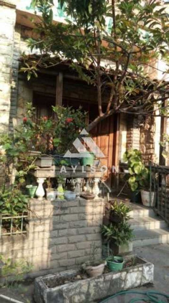 Casa à venda com 3 quartos, 212m² - Foto 7