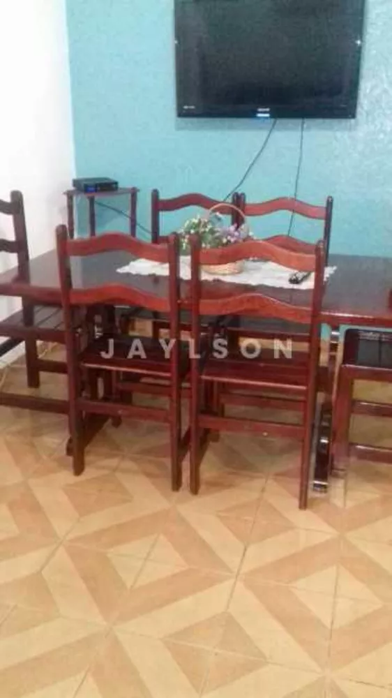 Apartamento à venda com 2 quartos, 70m² - Foto 2
